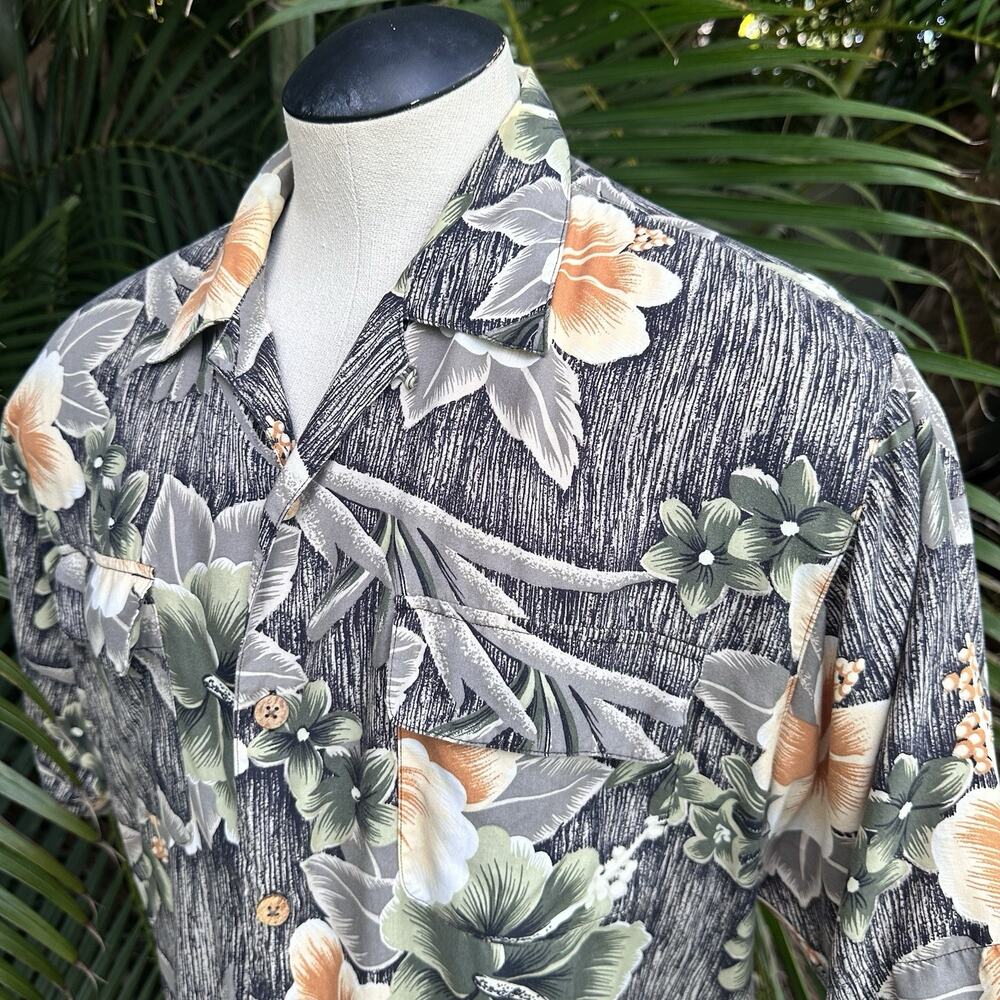 Tommy Bahama Tropical Print Original Men M Machine wash